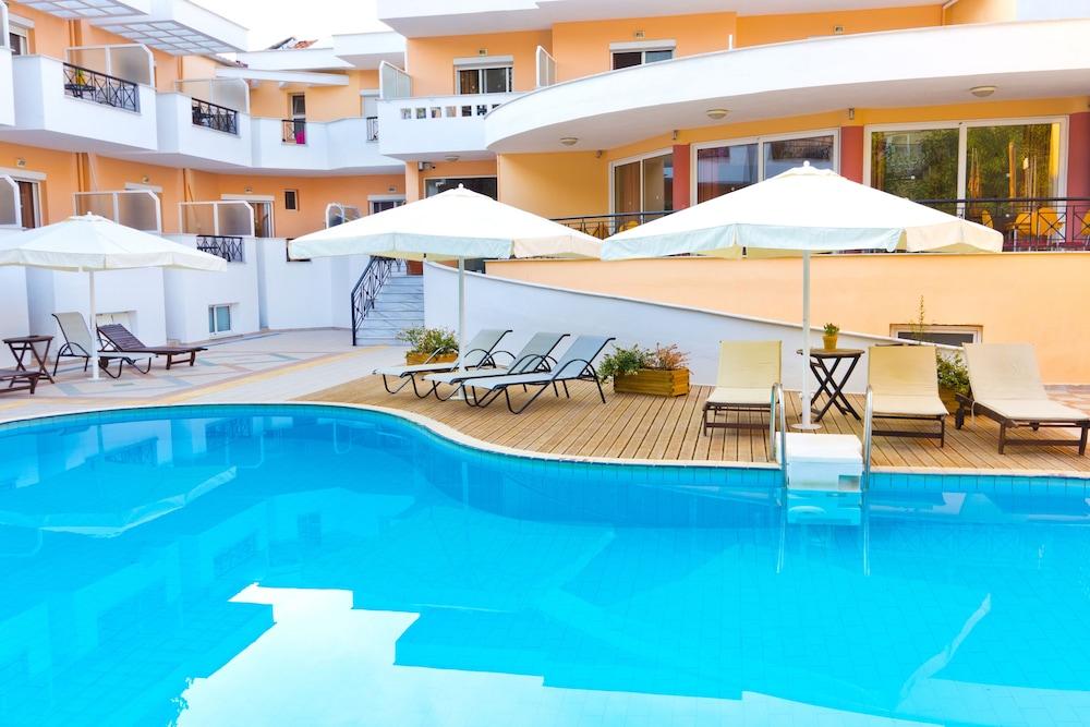 Filia Hotel And Apartments لايميناس المظهر الخارجي الصورة